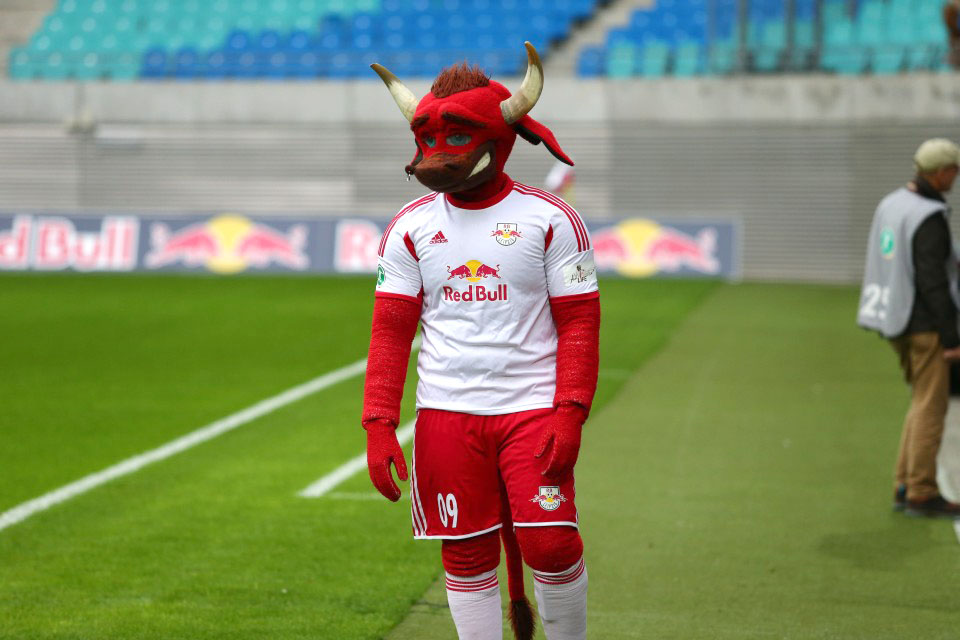 Dran bleiben, DFL!