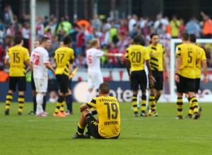 Frust nach dem Abpfiff im Müngersdorfer Stadion