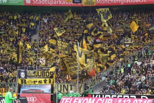 Ein hoffnungsvoller Gästeblock - zumindest vor dem Spiel