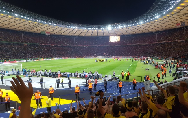 Enttäuschendes Ende einer grandiosen Saison - Borussia verliert den Pokal im Elfmeterschießen