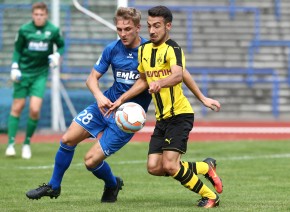 Adrian Wasilewski gegen Burak Camoglu