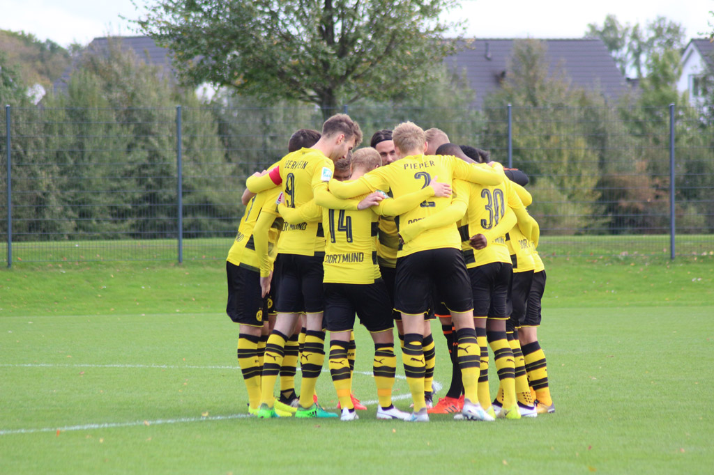 Testspielsieg mit Profiunterstützung