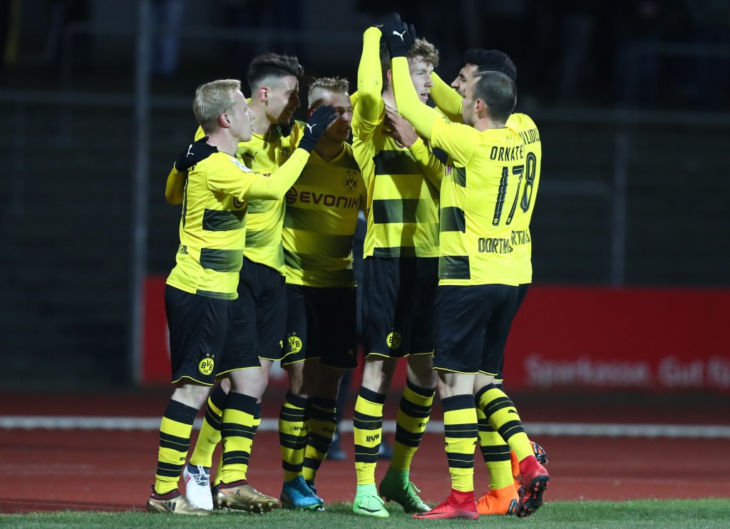 Amas gewinnen 4:2 in Wattenscheid und verlieren Eberwein