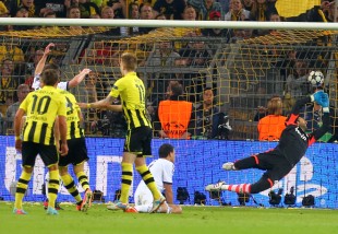 Nix zu halten - das 3:1 durch Lewandowski